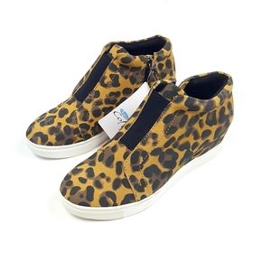 Aqua College Gladys Waterproof Sneakers in Leopard